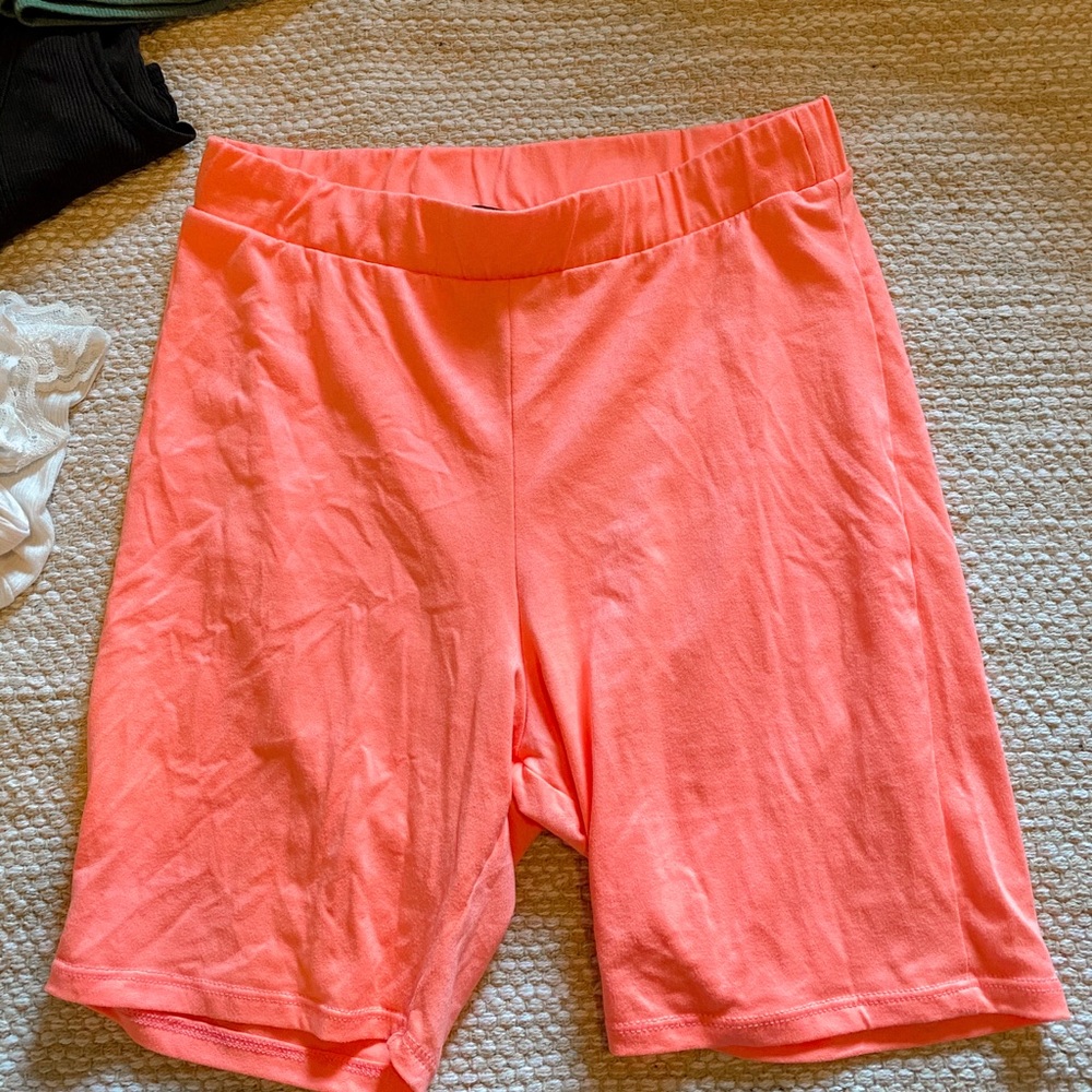 Kendall Kylie biker shorts